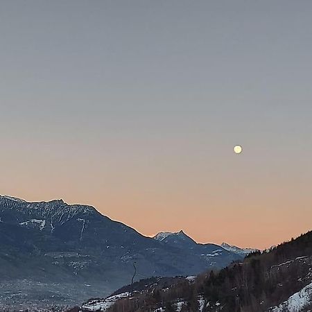 Valle D'Aosta A 360° - Ideal For Smart Working Эмавиль Экстерьер фото