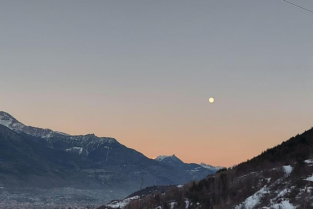 Valle D'Aosta A 360° - Ideal For Smart Working Эмавиль Экстерьер фото